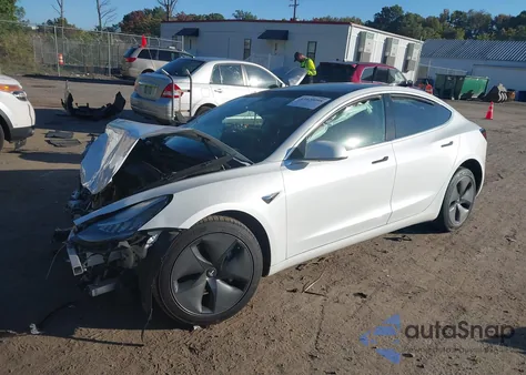 2020 Tesla Model 3 Standard Range Plus Rear-Wheel Drive/Standard Range Rear-Wheel Drive from USA, damaged, VIN 5YJ3E1EA3LF504179